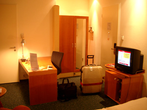 ��������ۥƥ�Hotel Alexander Plaza���٥��󡤥ɥ���
