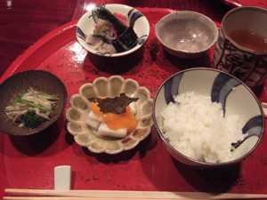 ご飯と漬け物＠草喰 なかひがし