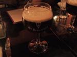 フィラデルフィアで濃い黒ビールを飲む
